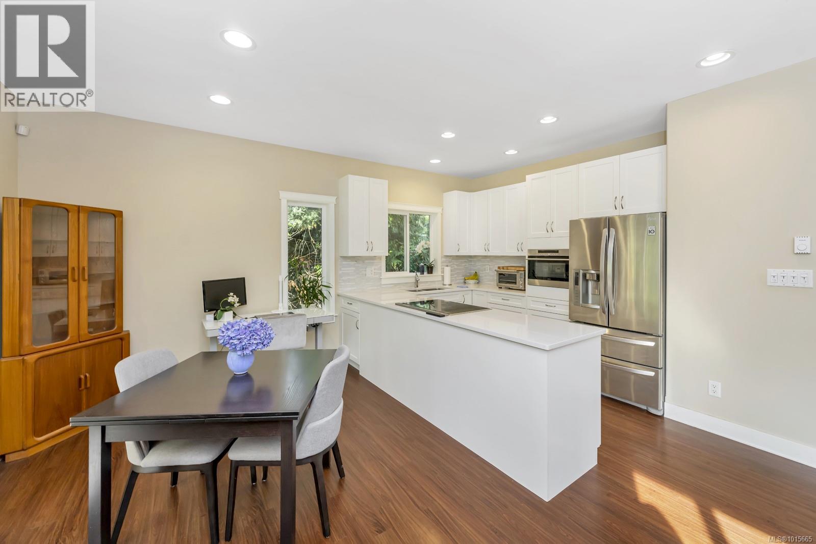  2398 Tanner Ridge Place, Central Saanich