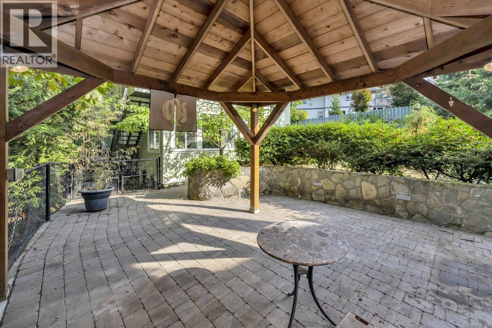  2398 Tanner Ridge Place, Central Saanich
