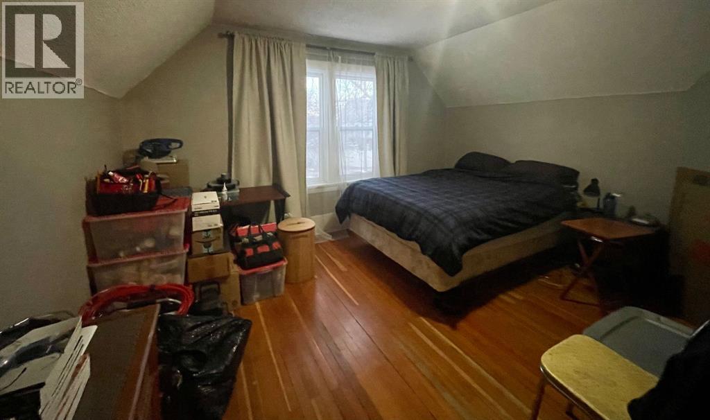 Single Family House for Sale in   Avenue SE Ramsay Calgary 
