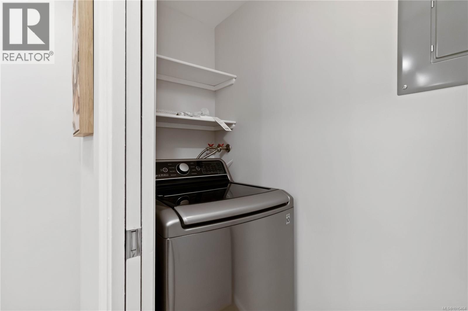 408 2119 Oak Bay Avenue, Oak Bay