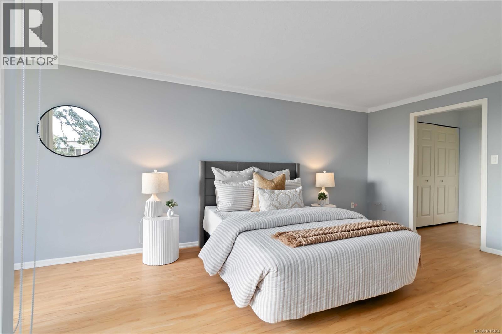 408 2119 Oak Bay Avenue, Oak Bay