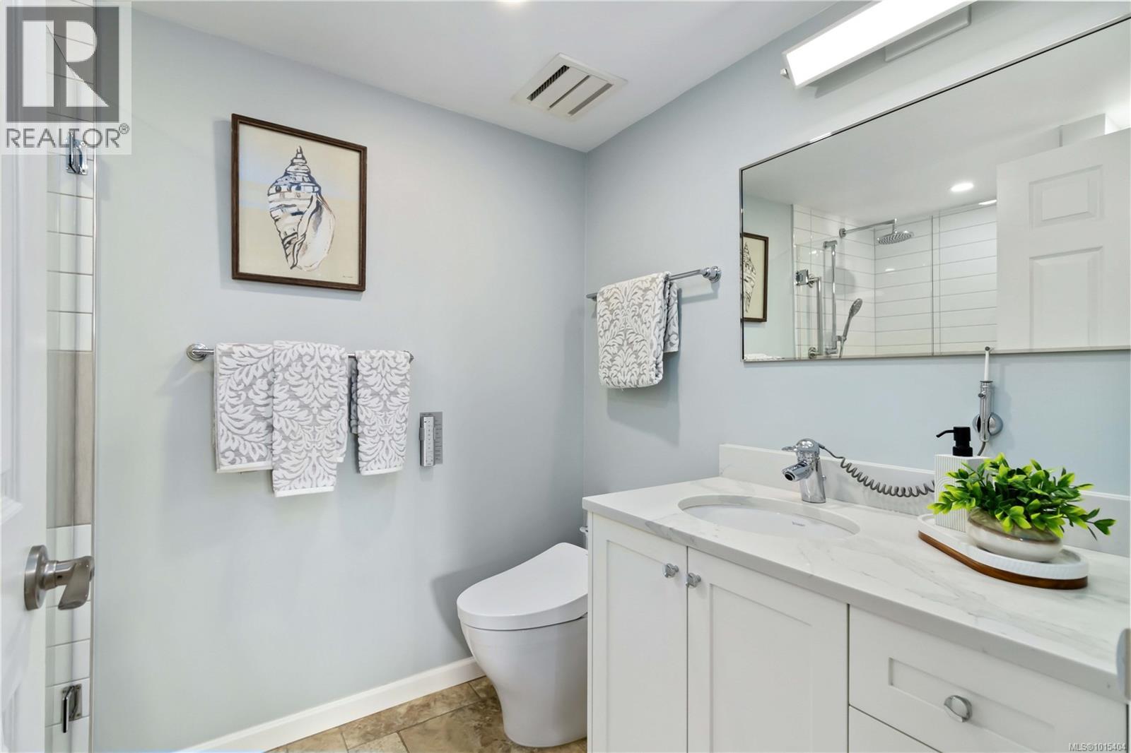 408 2119 Oak Bay Avenue, Oak Bay
