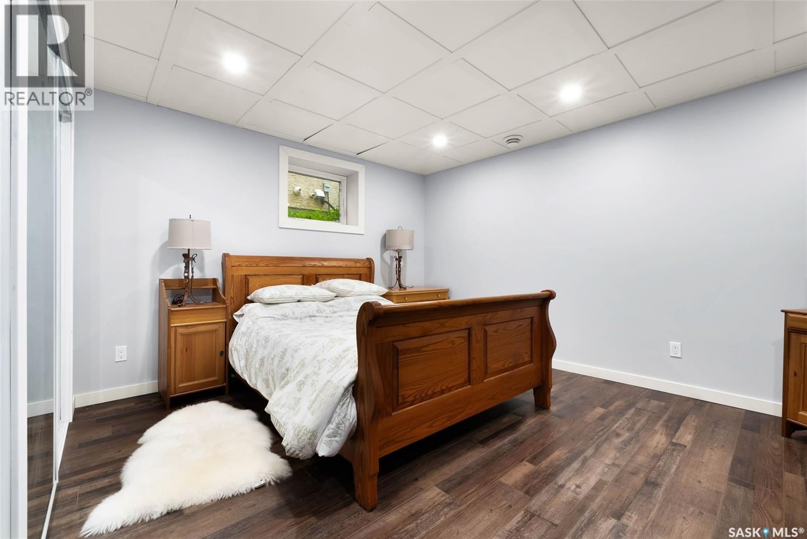 Single Family House Bungalow for Sale in  CRANBOURN CRESCENT Regina 