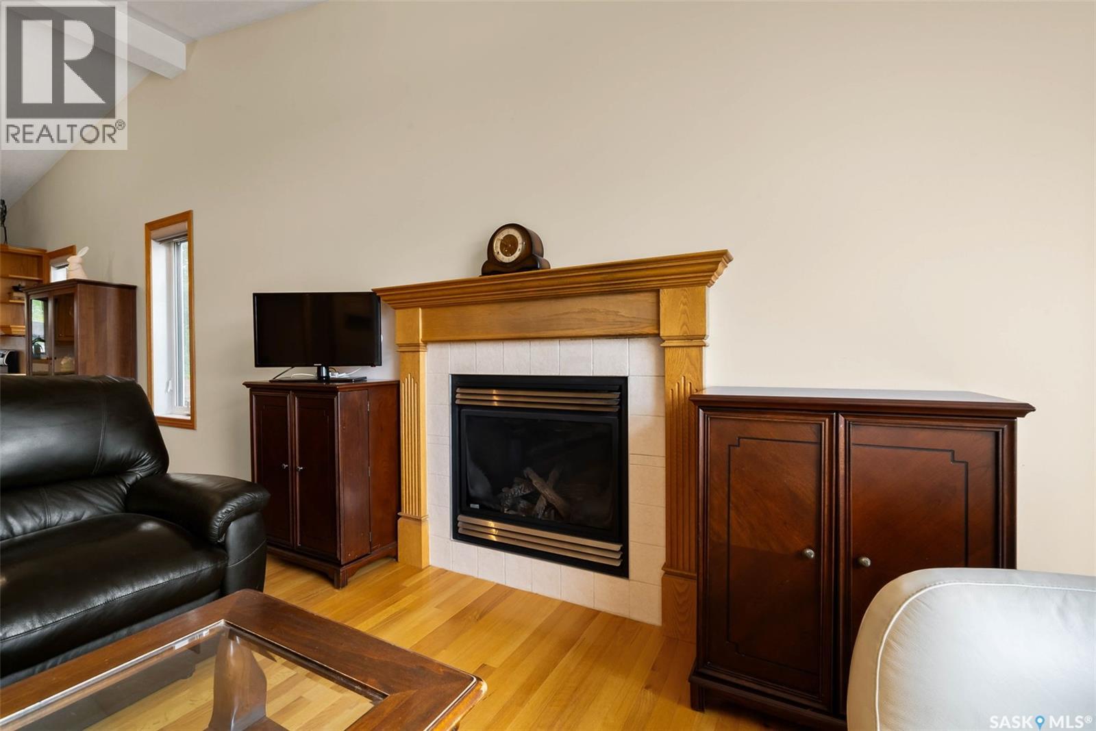 Single Family House Bungalow for Sale in  CRANBOURN CRESCENT Regina 