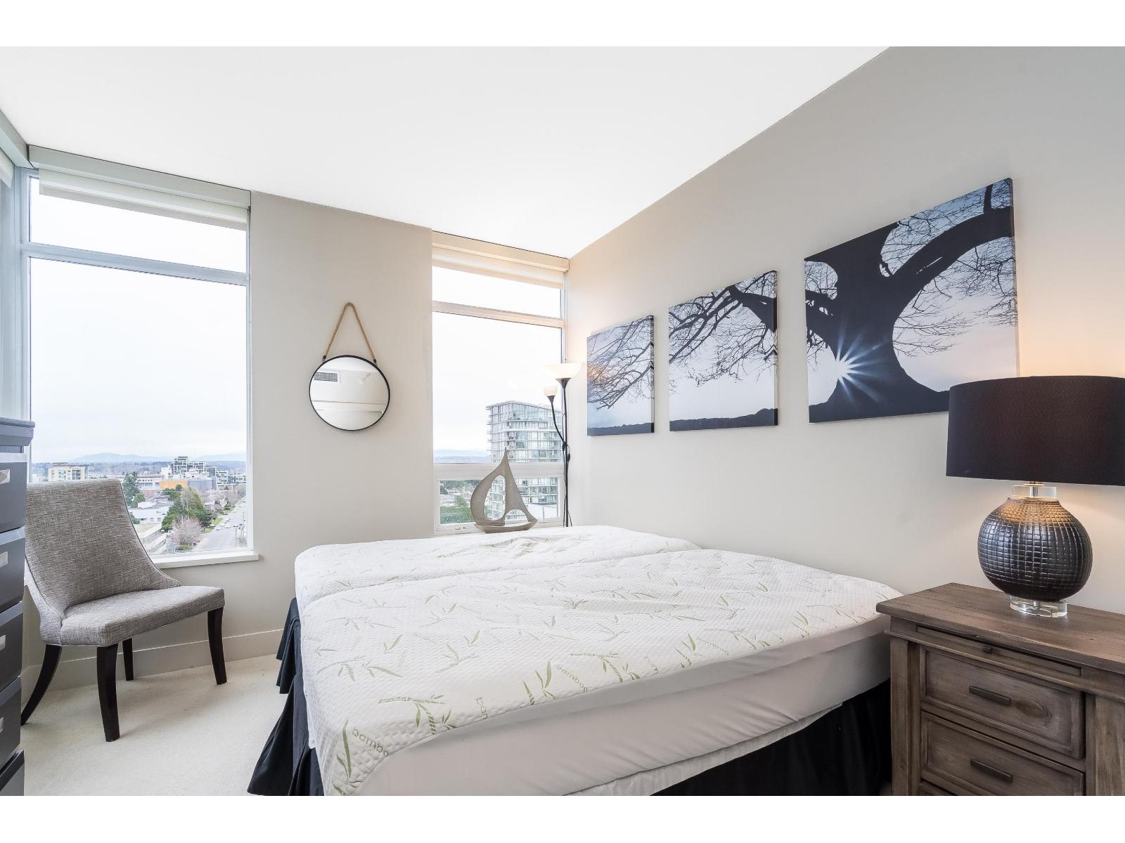 1106 15152 RUSSELL AVENUE, White Rock
