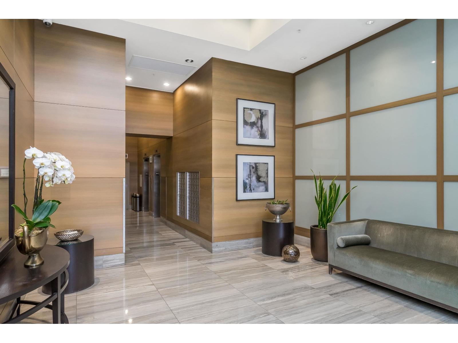 1106 15152 RUSSELL AVENUE, White Rock