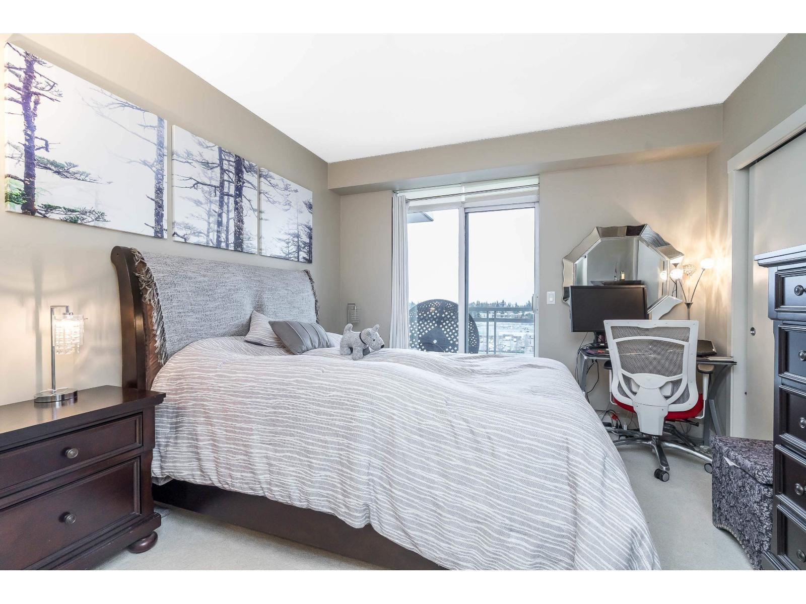 1106 15152 RUSSELL AVENUE, White Rock