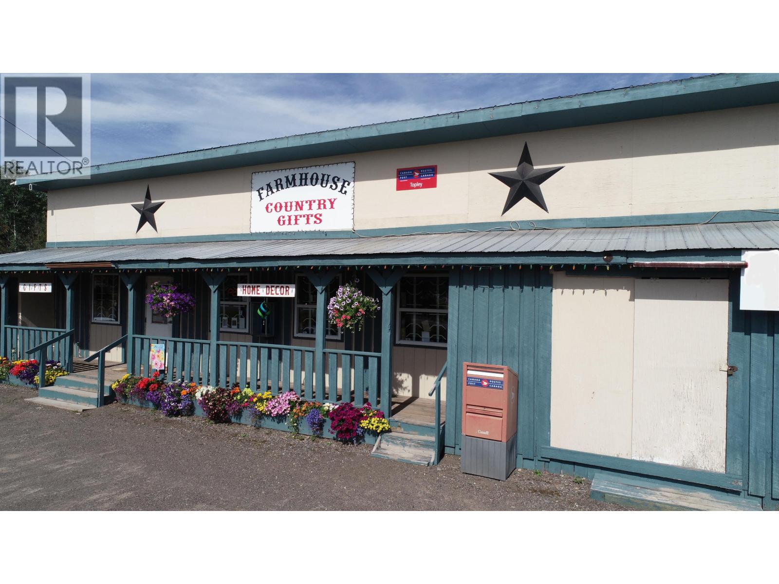 21576 TOPLEY POST OFFICE Road, Topley