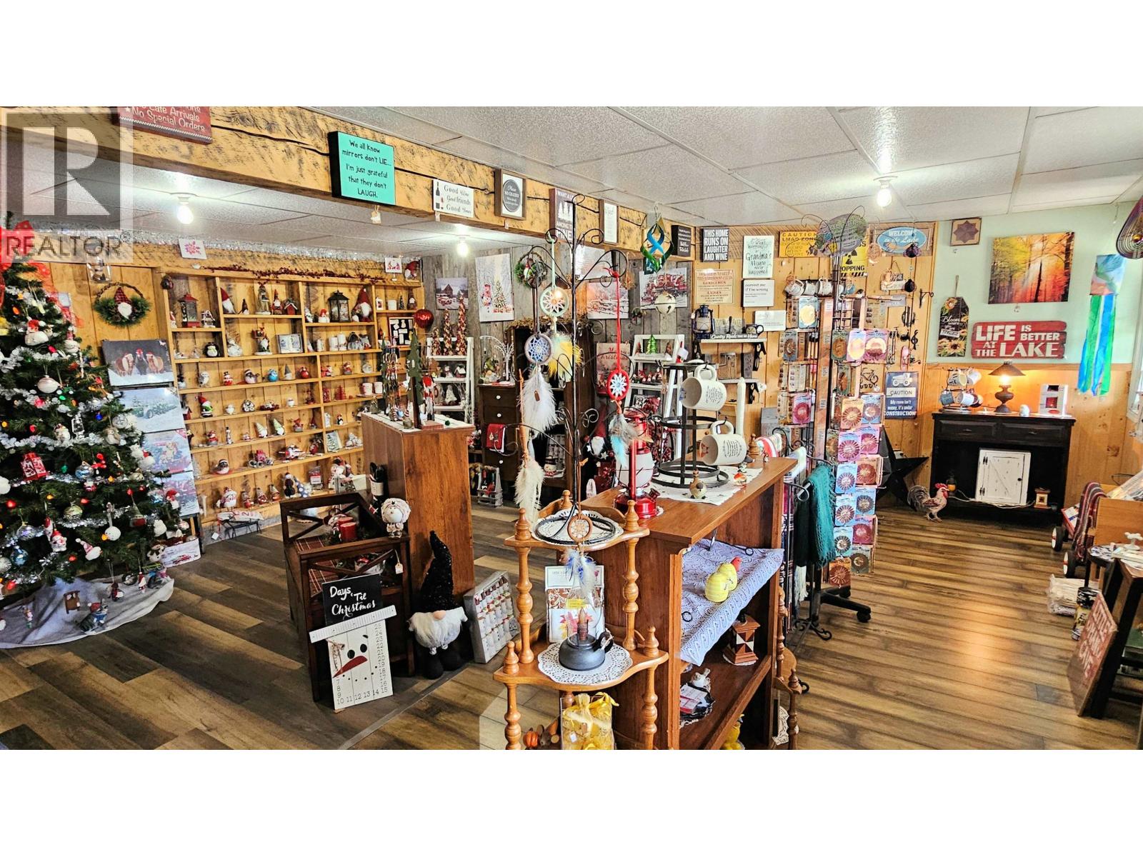 21576 TOPLEY POST OFFICE Road, Topley