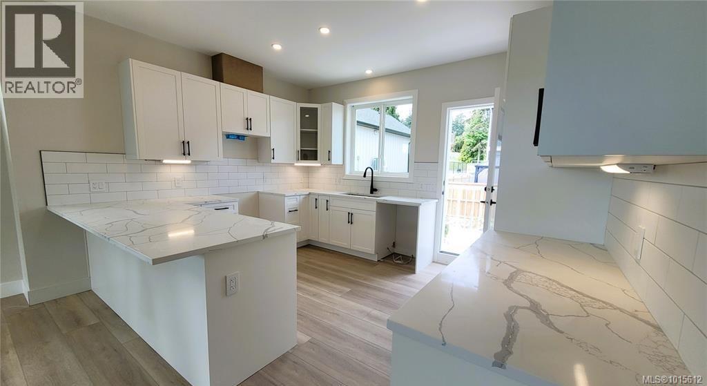  7072 Central Saanich Road, Central Saanich