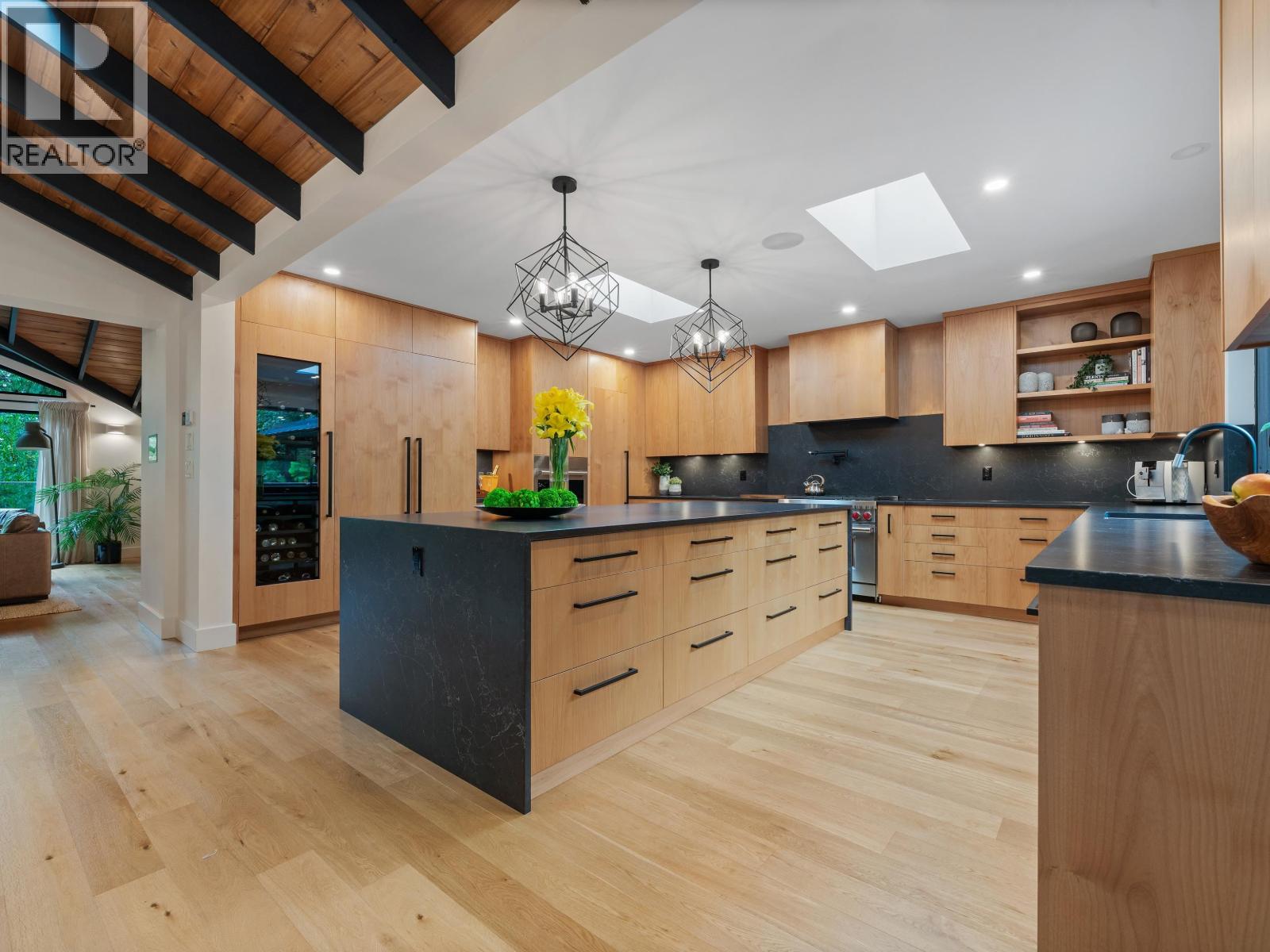 4645 CAULFEILD DRIVE, West Vancouver
