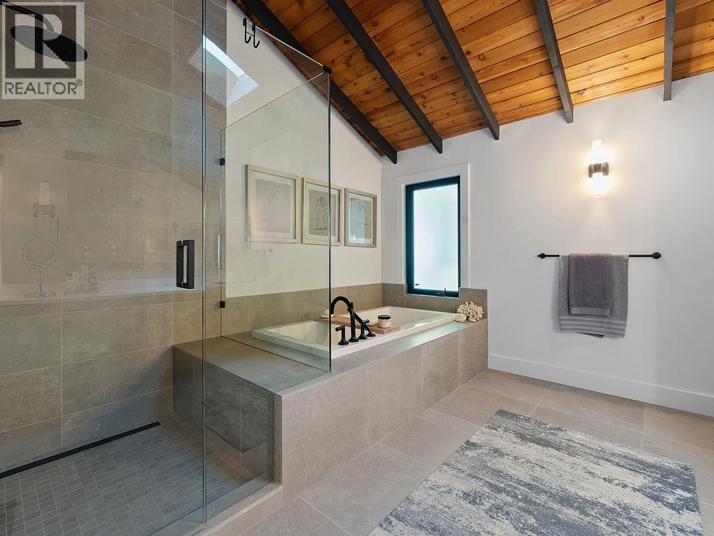 4645 CAULFEILD DRIVE, West Vancouver