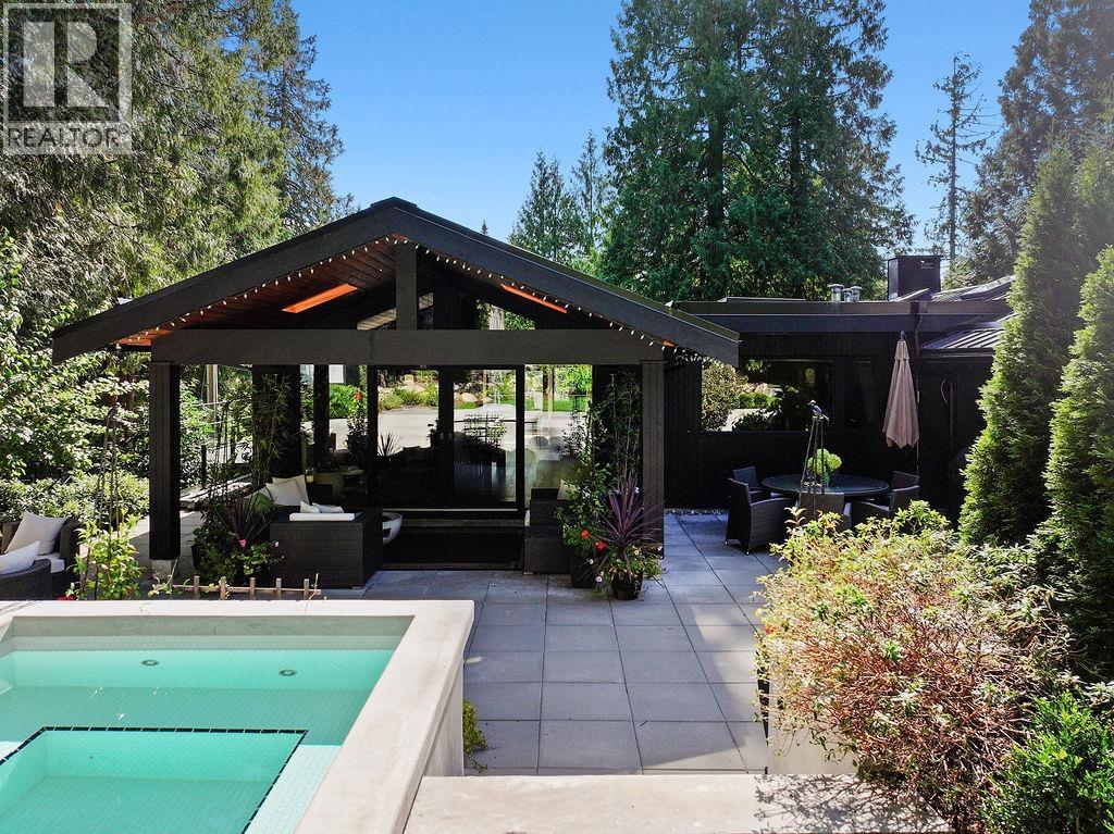 4645 CAULFEILD DRIVE, West Vancouver