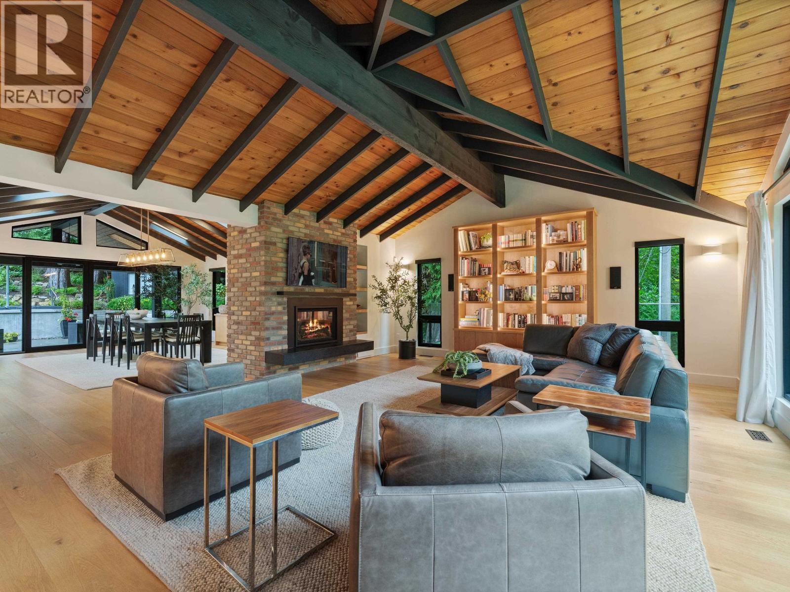 4645 CAULFEILD DRIVE, West Vancouver