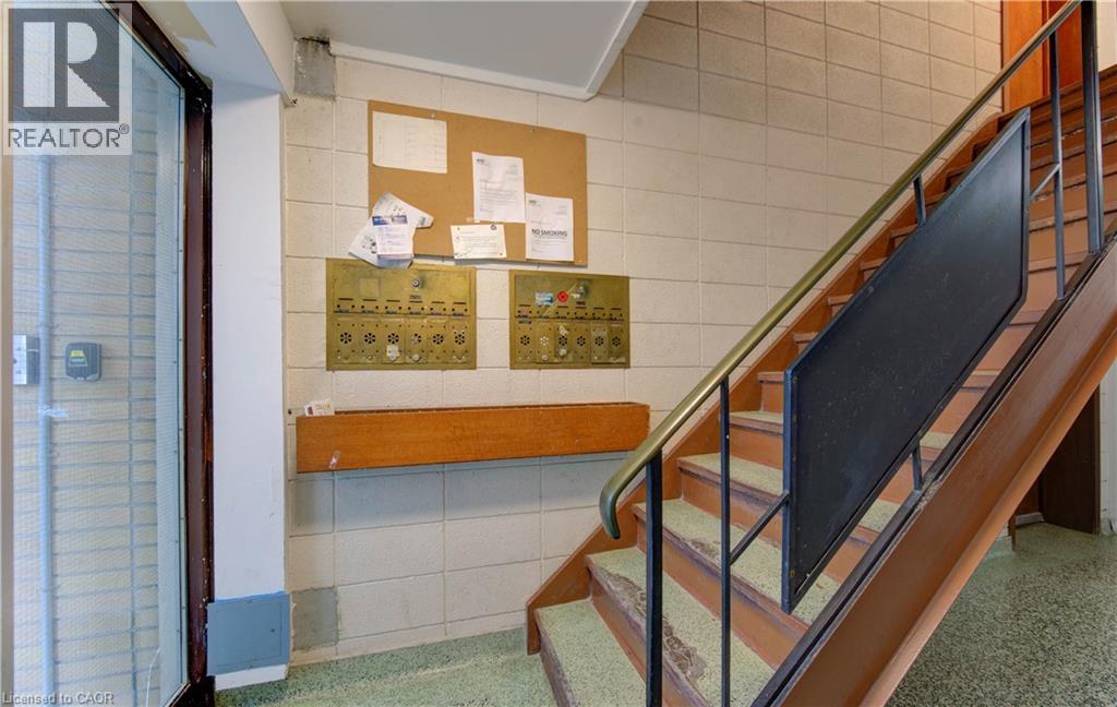 50 GORDON Avenue - 11