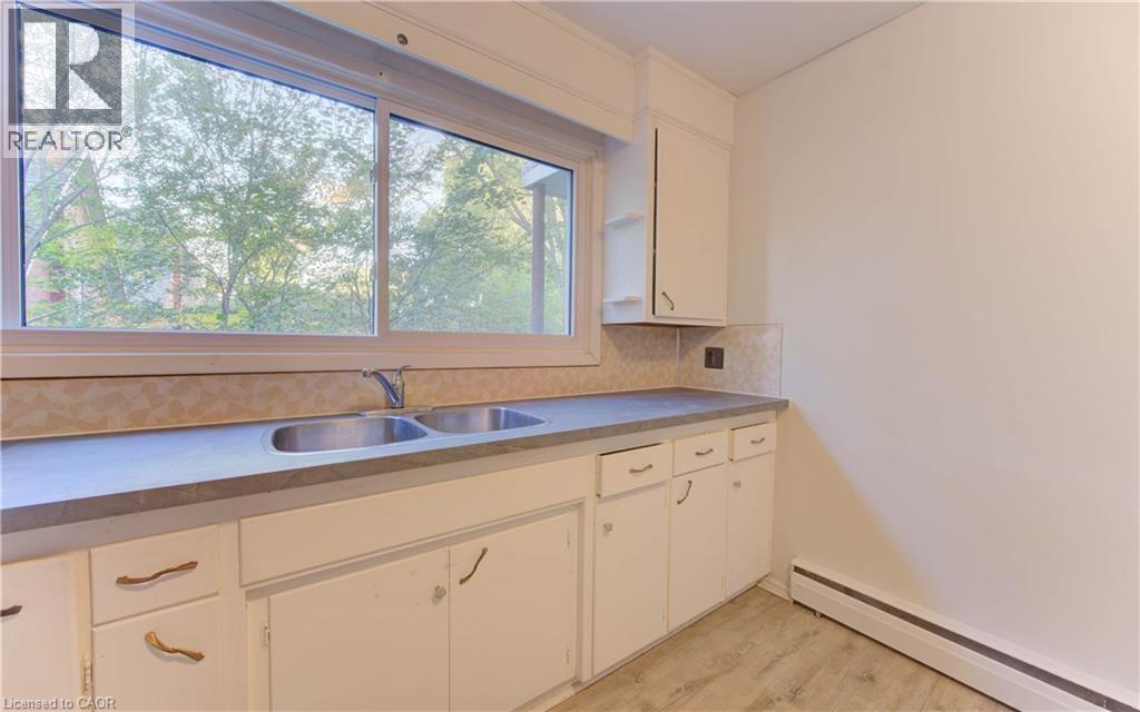 50 GORDON Avenue - 29