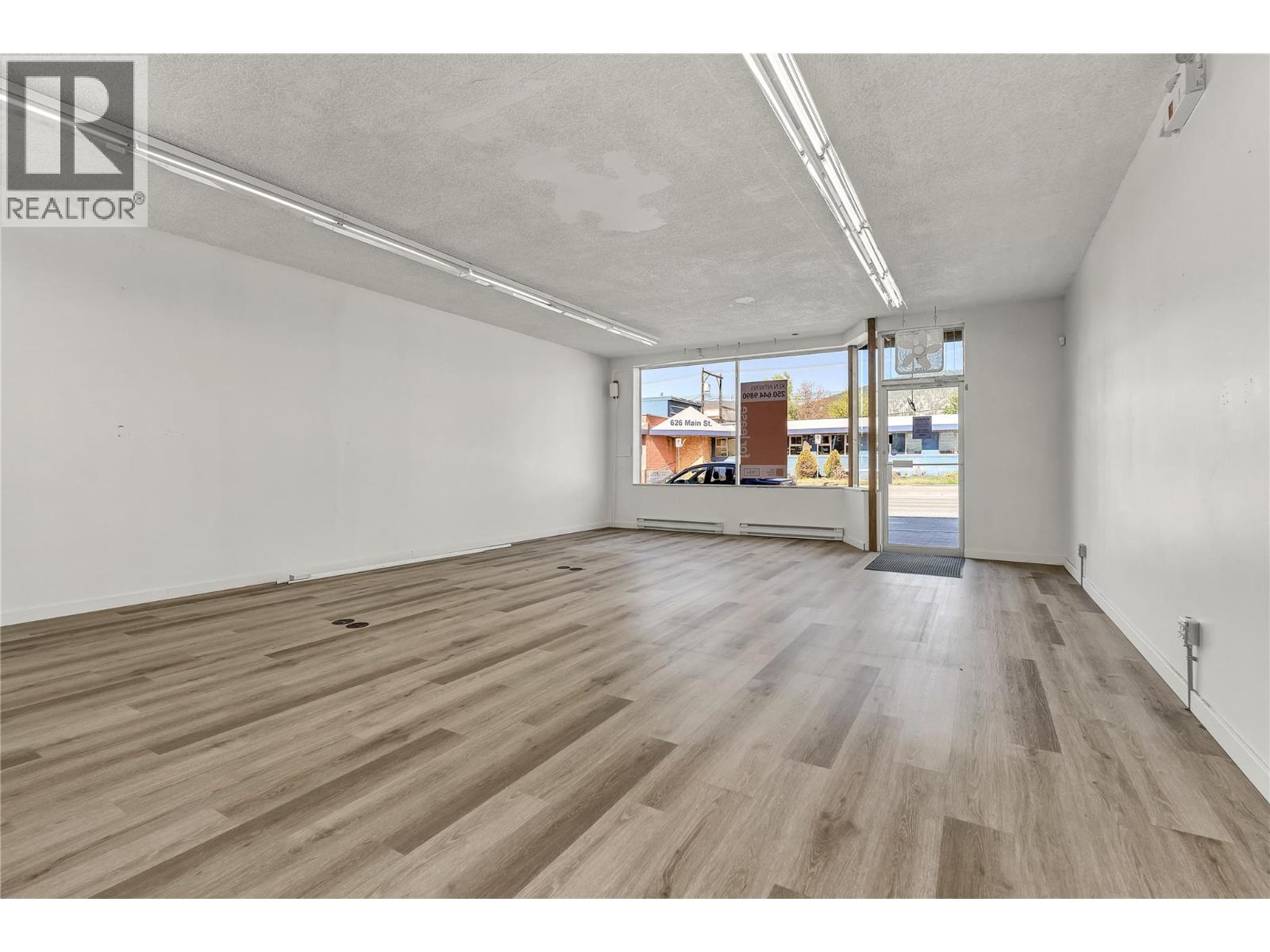651 Main Street, Penticton