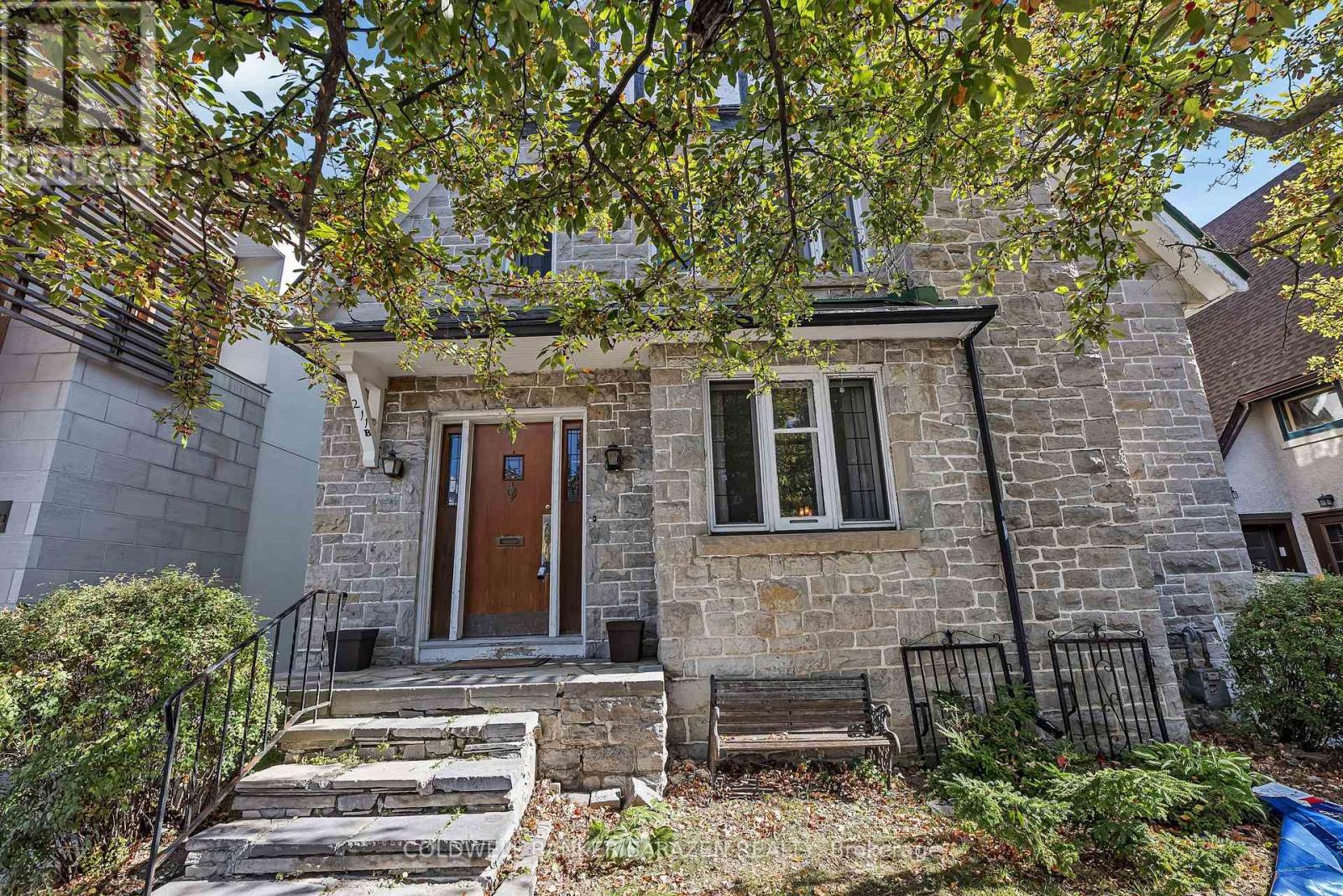 Beautiful 3 storey stone home - new roof