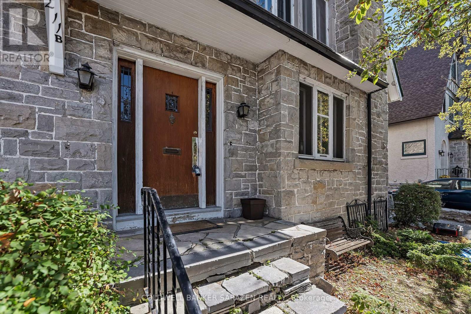 Beautiful 3 storey stone home - new roof