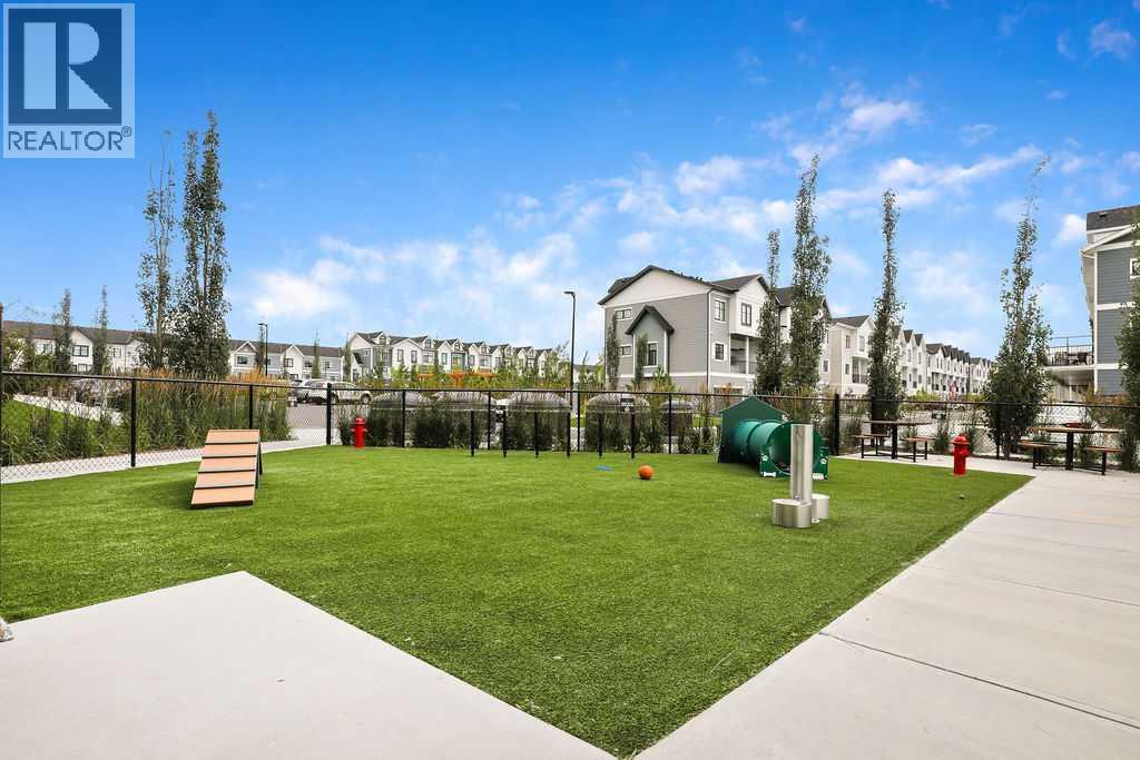 Single Family House for Sale in   Les Jardins Park Douglasdale/Glen Calgary 