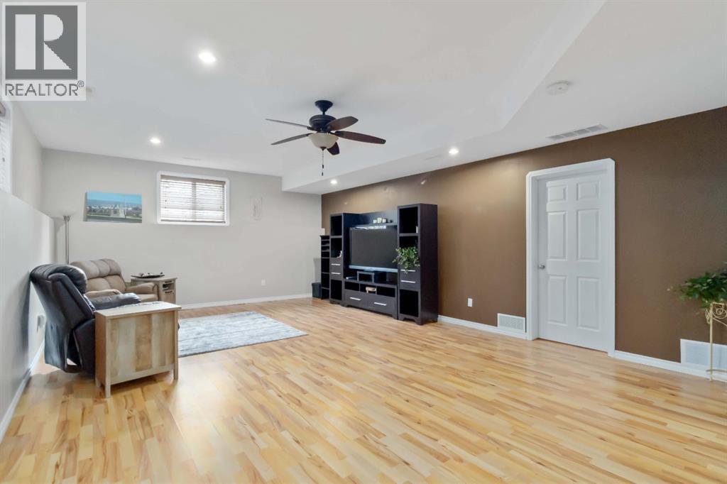 113 Lanauze Street, Fort McMurray