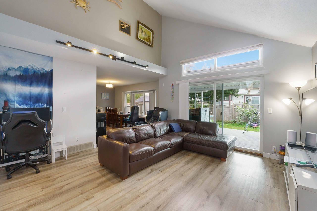 15130 98 AVENUE, Surrey