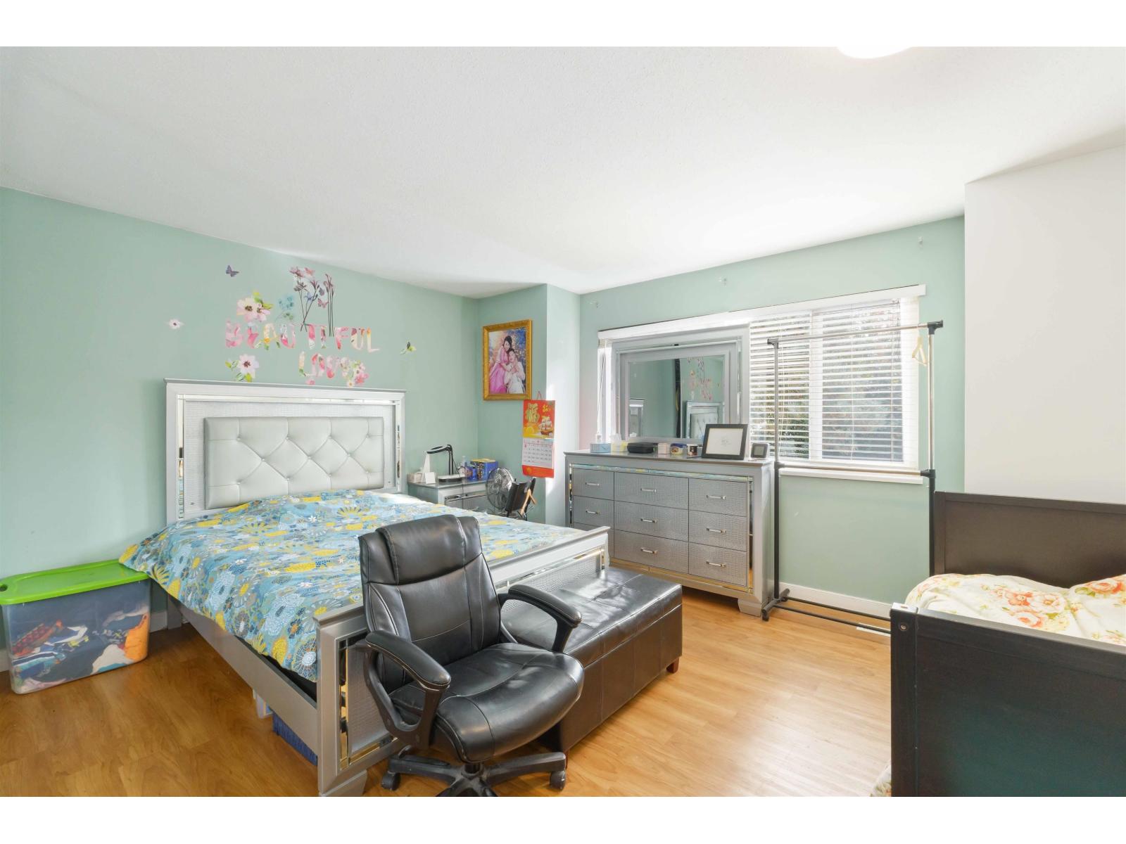 15130 98 AVENUE, Surrey