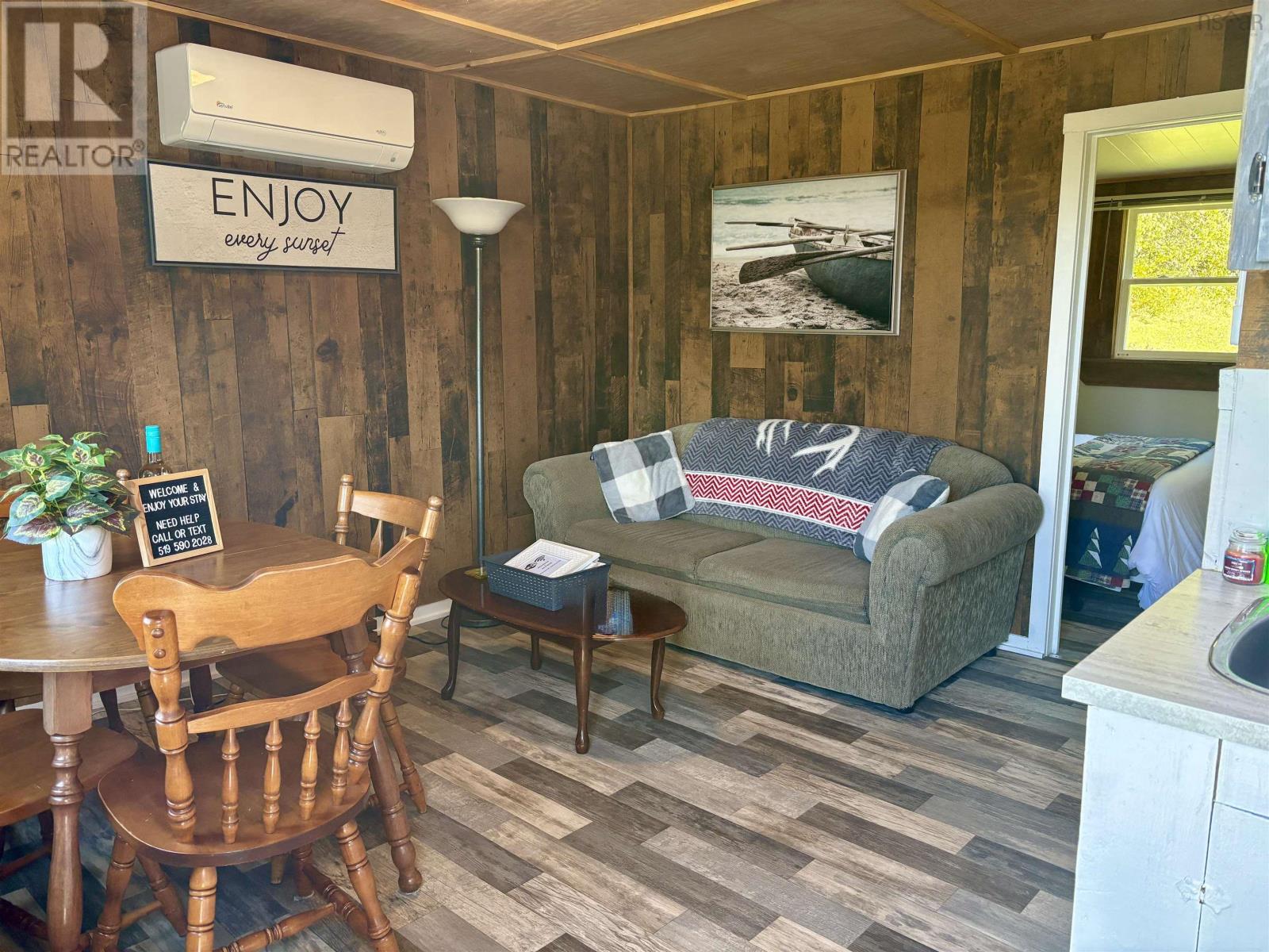 Property 30 of 37 of 2952 Hwy 395