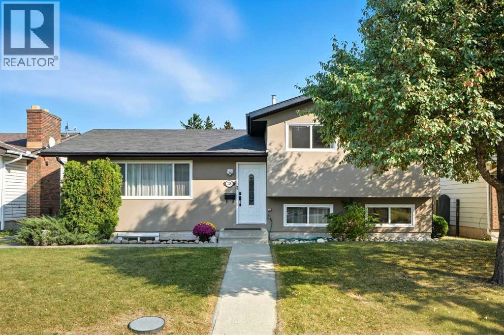 224 Whitestone Crescent NE, Calgary, Alberta