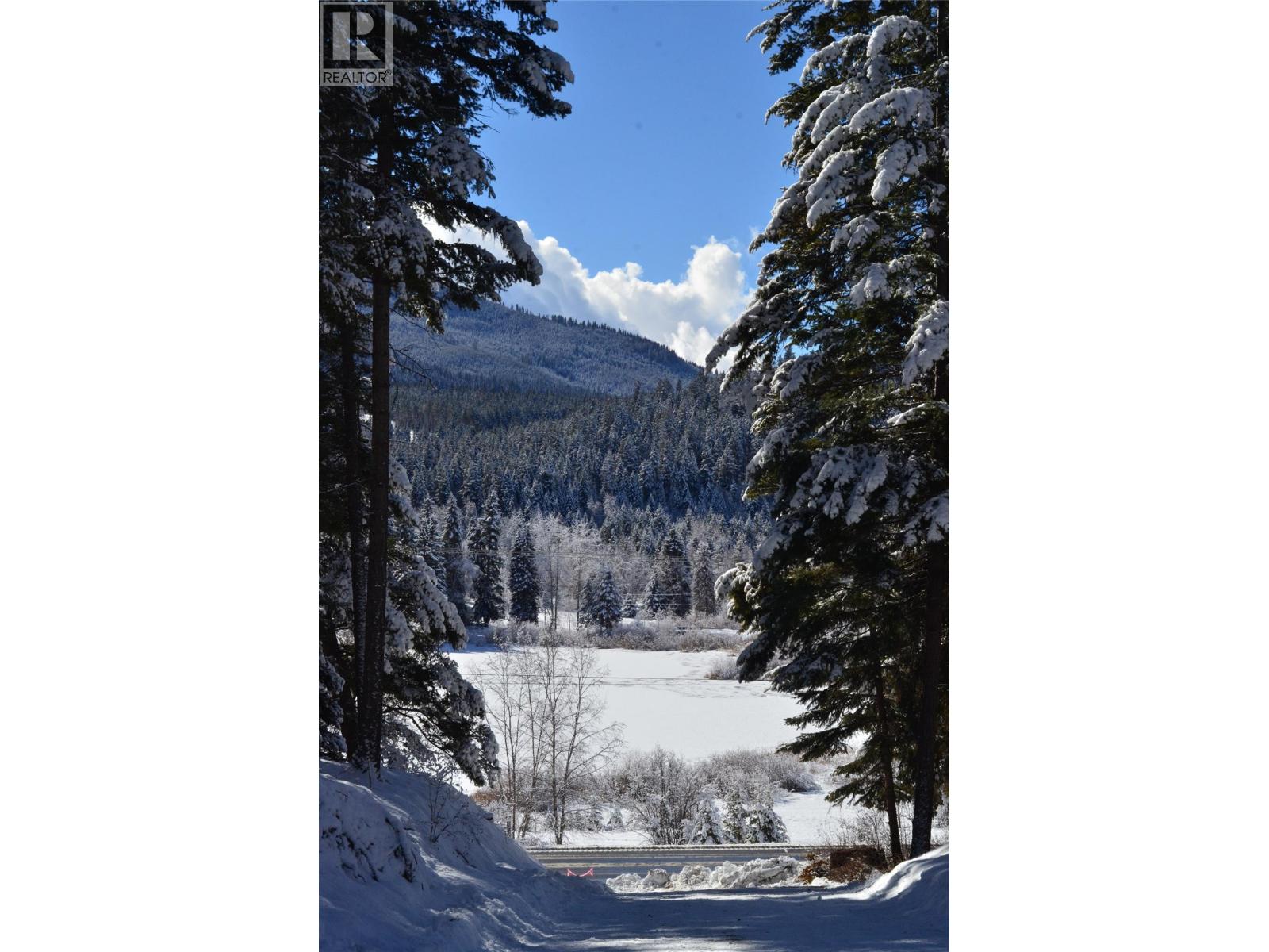 1888 Lakeview Drive, Kamloops