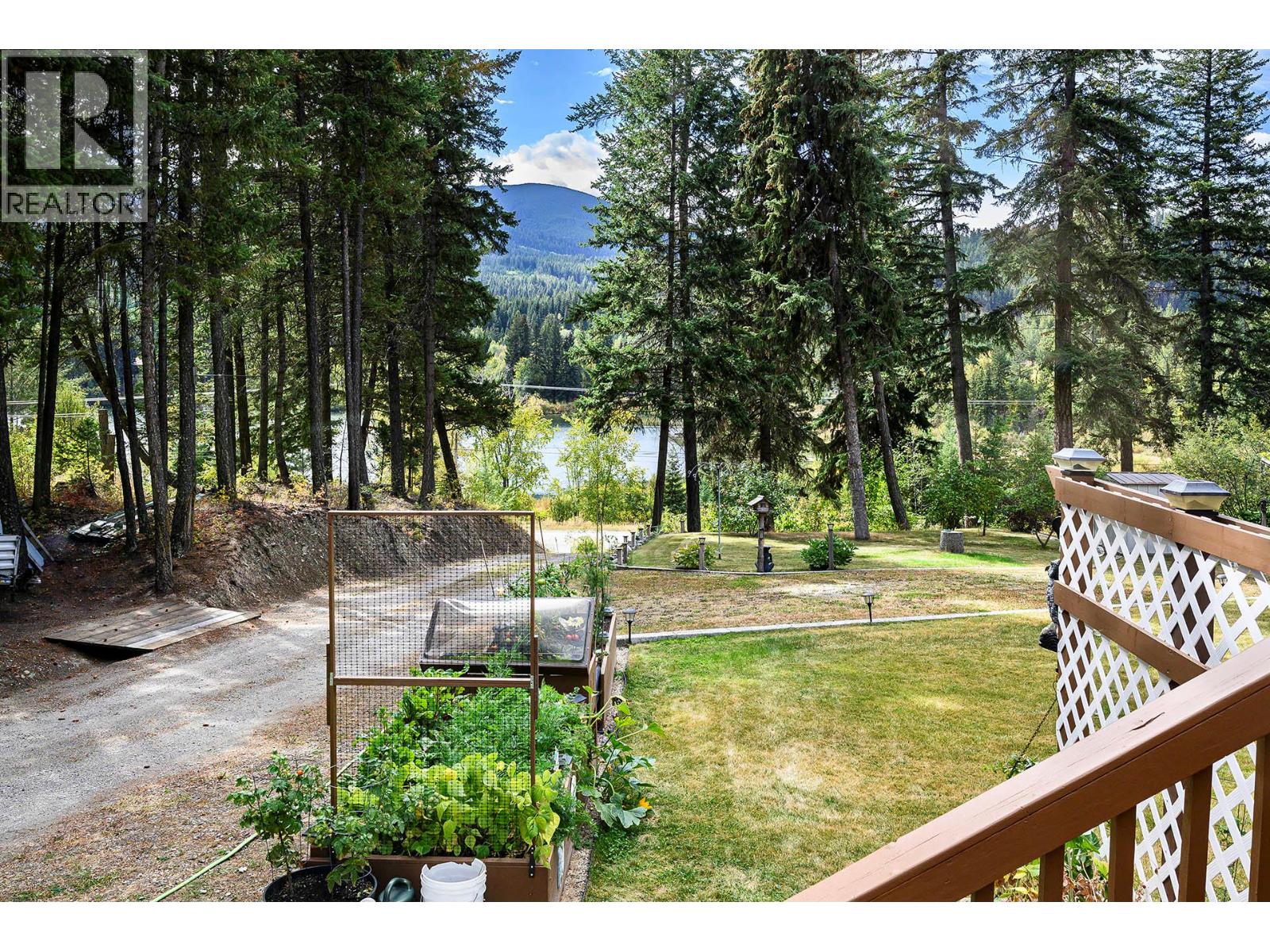 1888 Lakeview Drive, Kamloops