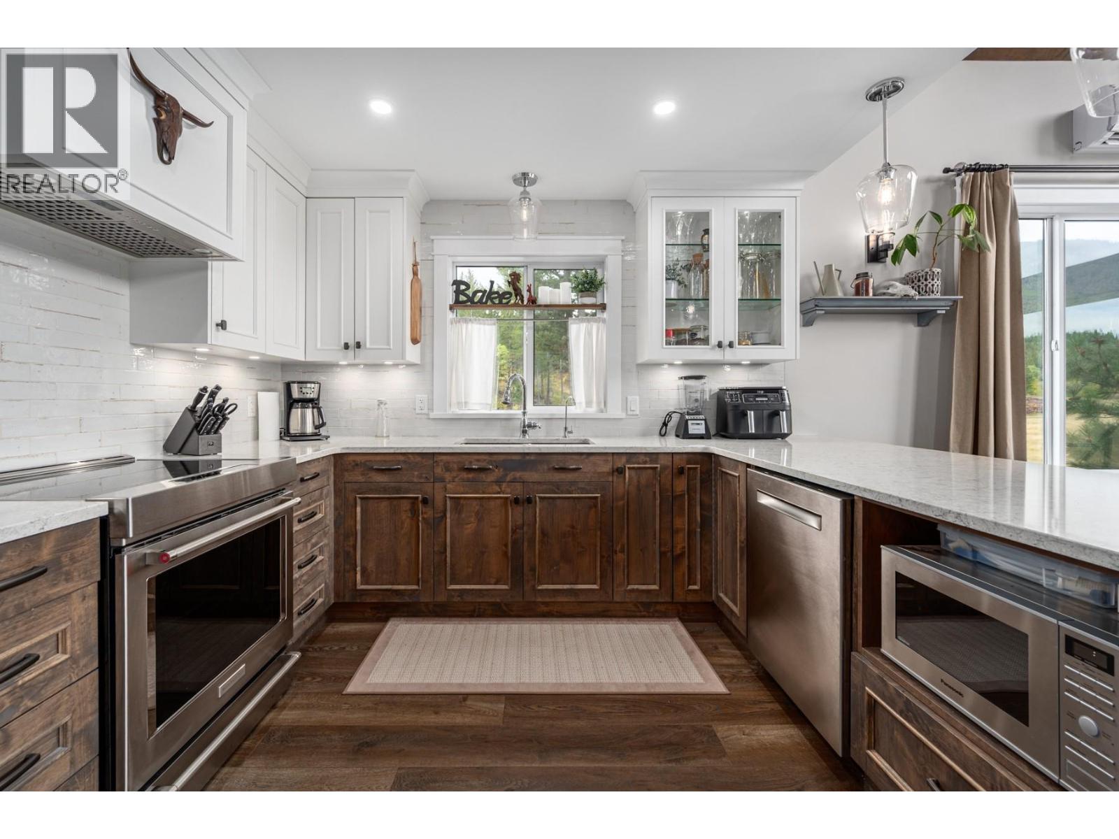 1508 COVERT Place, Merritt