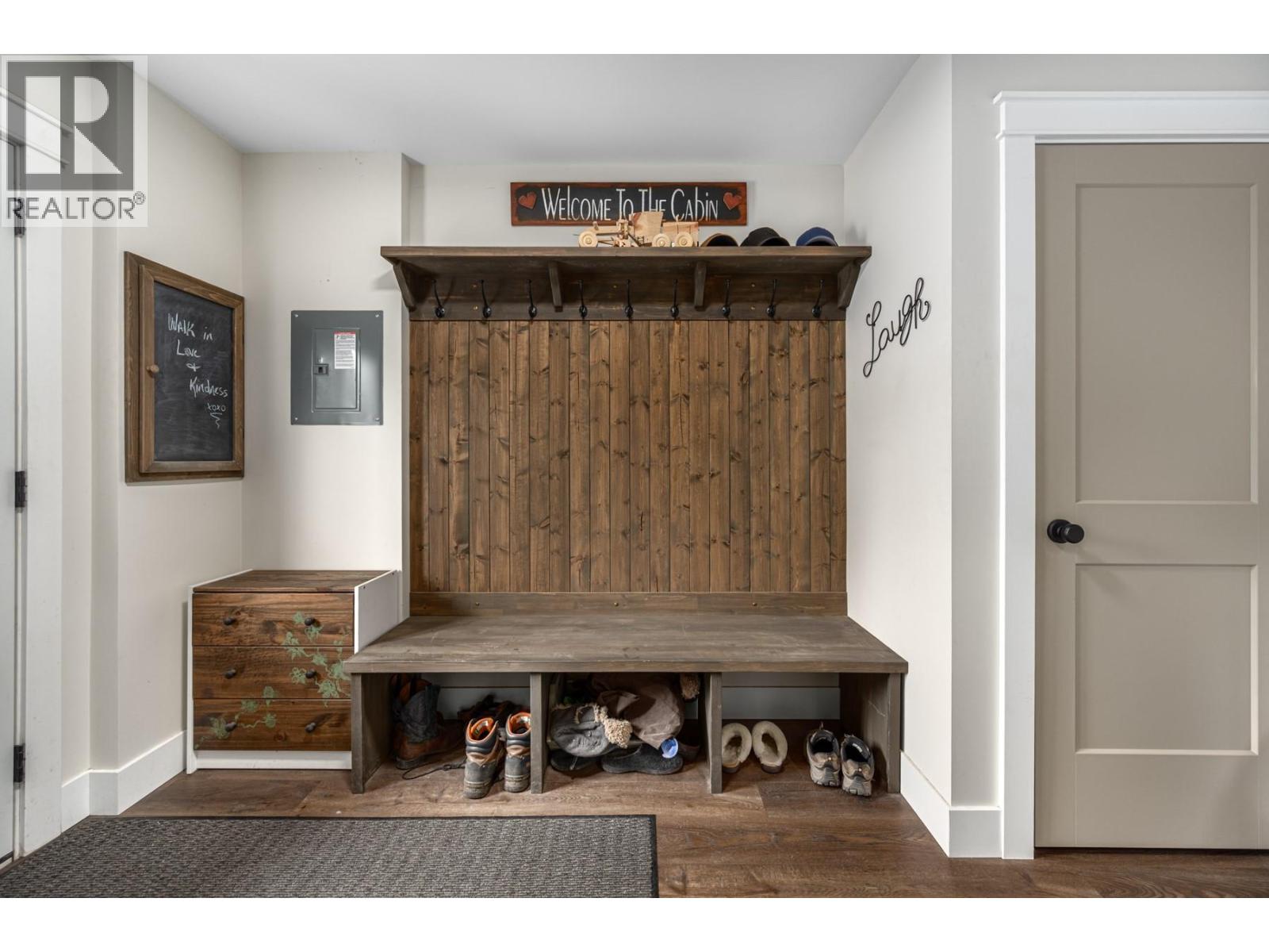 1508 COVERT Place, Merritt