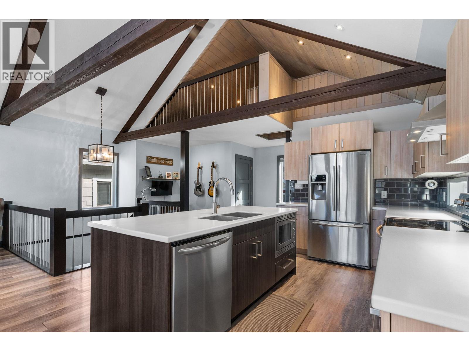  6713 Marbella Loop, Kelowna