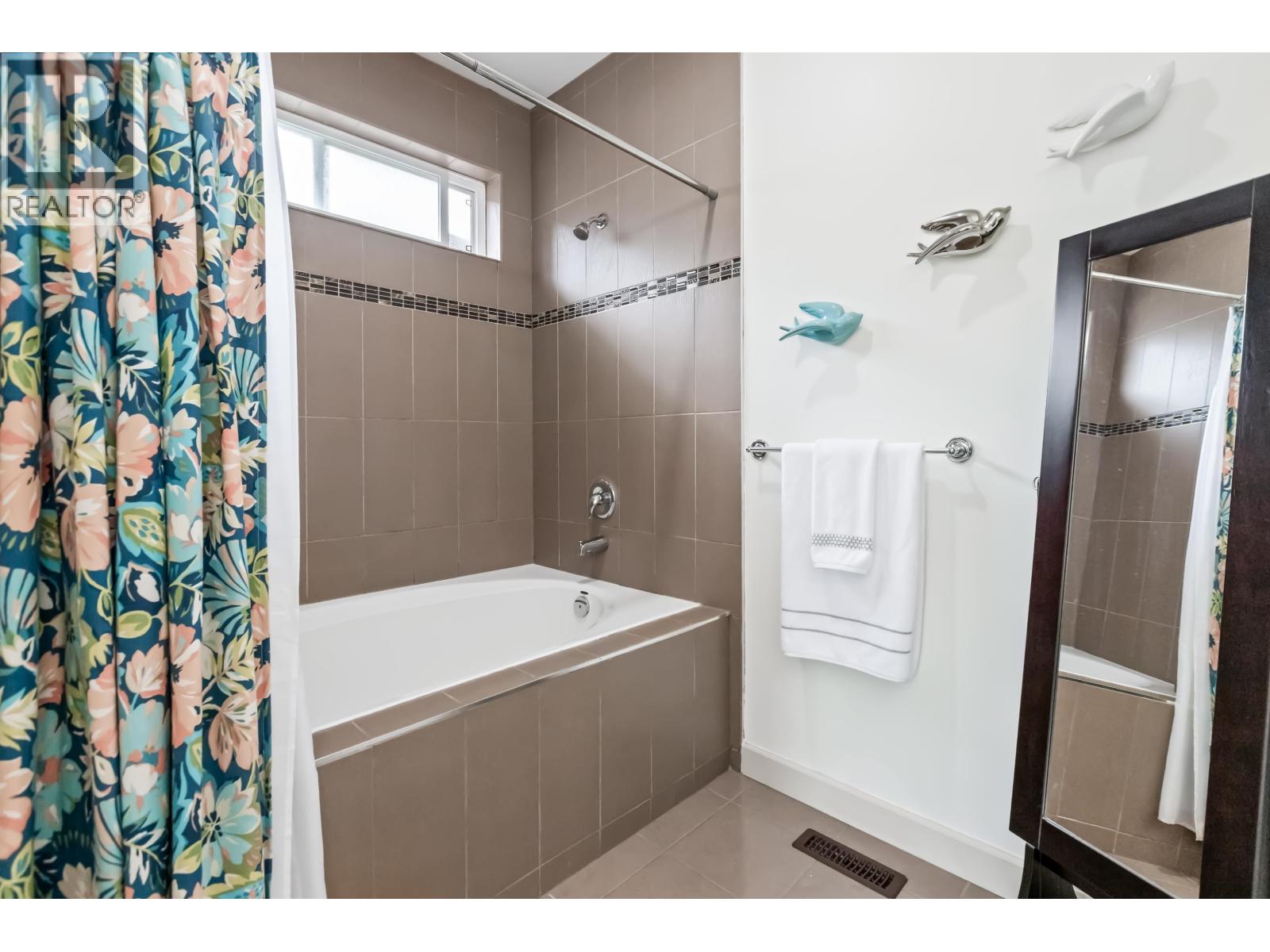 11972 239 STREET, Maple Ridge