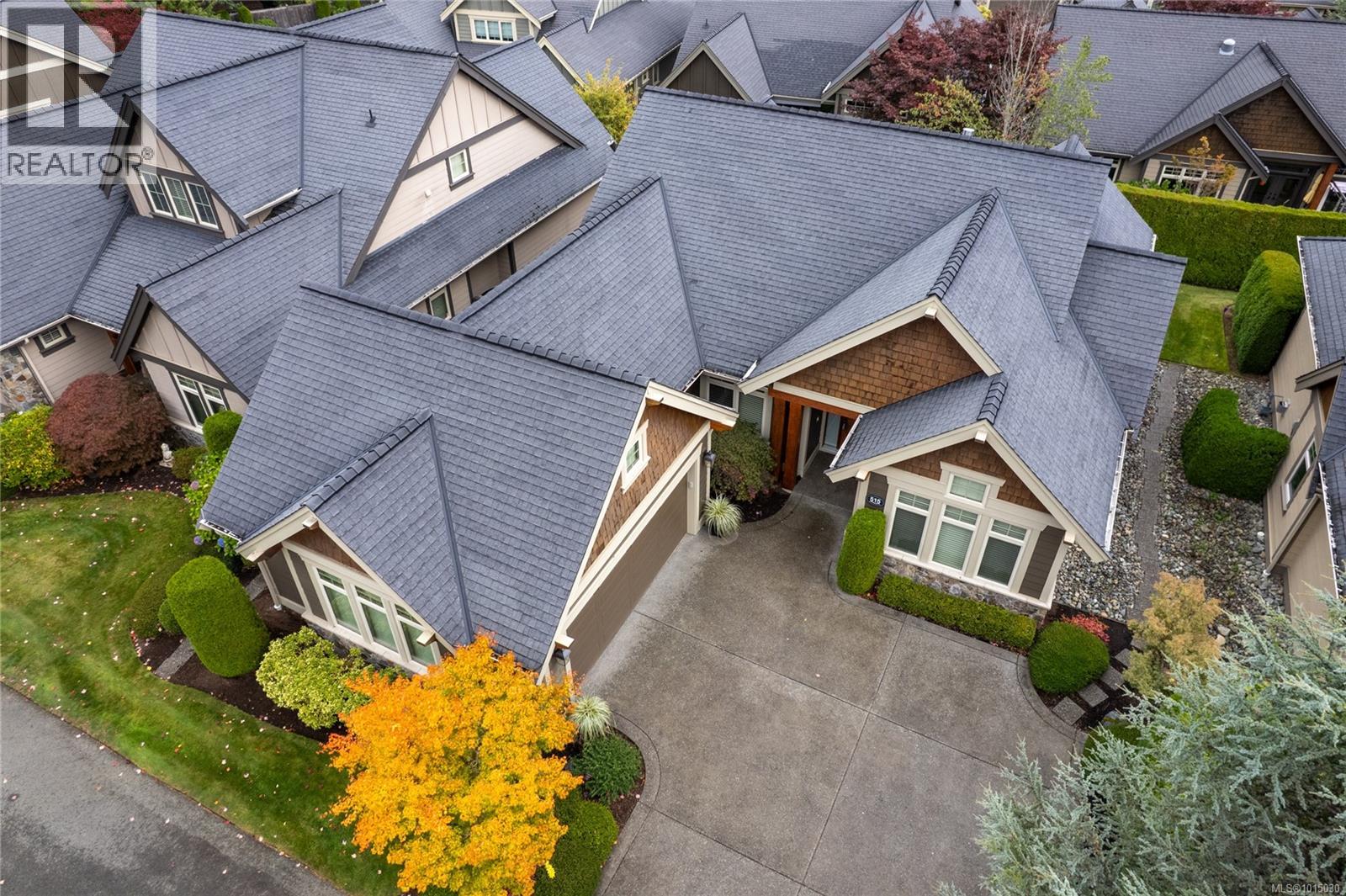 515 Eaglewood Crt, Qualicum Beach
