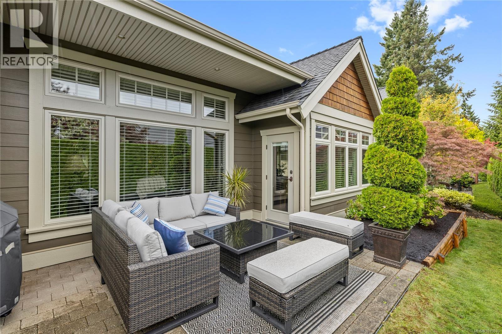 515 Eaglewood Crt, Qualicum Beach