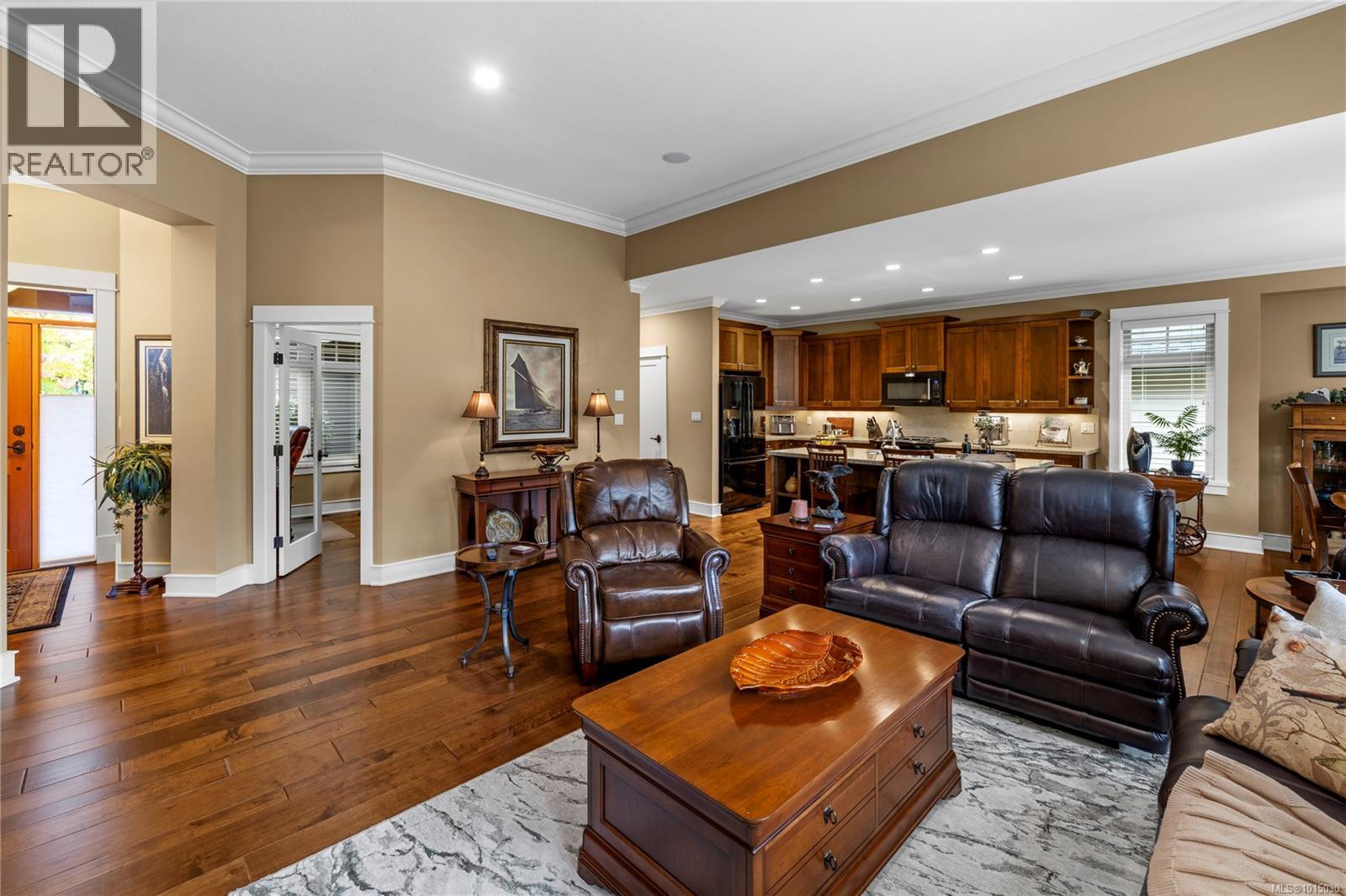 515 Eaglewood Crt, Qualicum Beach