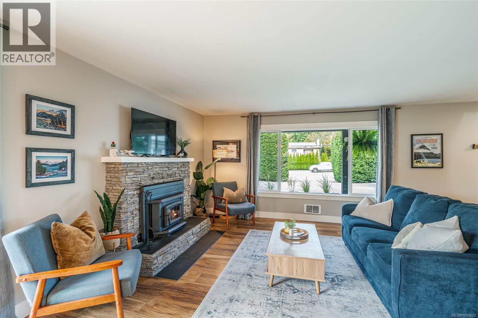 3993 Uplands Dr, Nanaimo