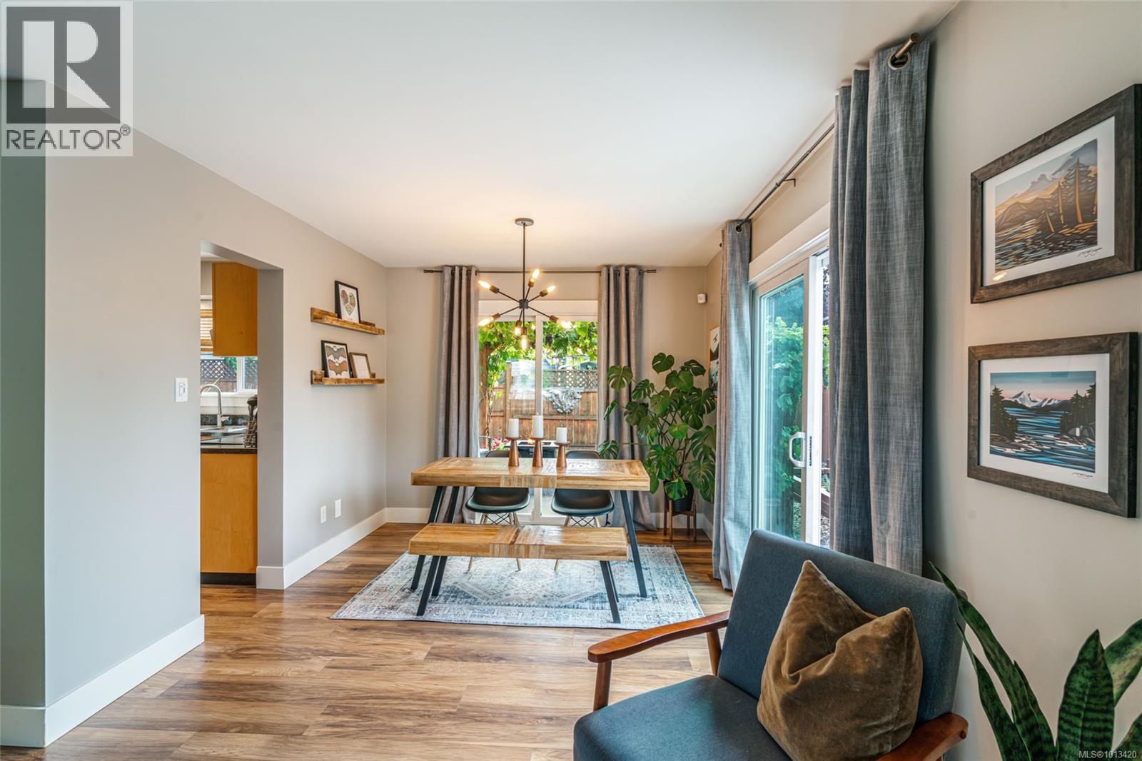 3993 Uplands Dr, Nanaimo