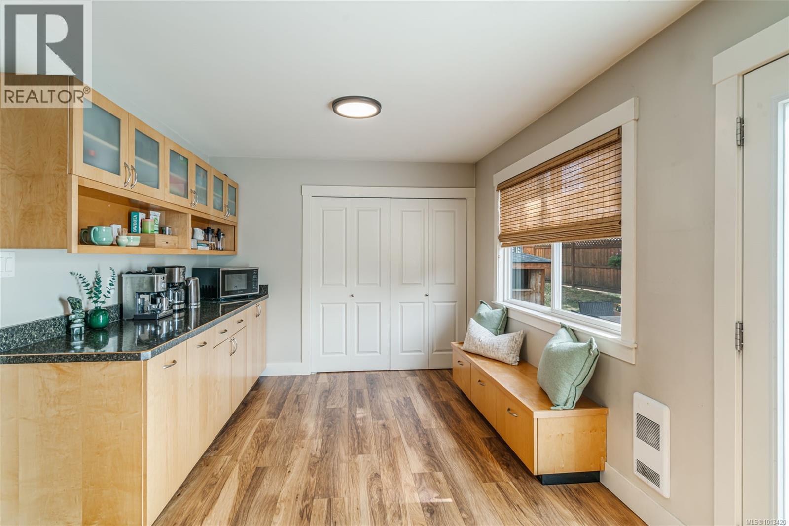 3993 Uplands Dr, Nanaimo