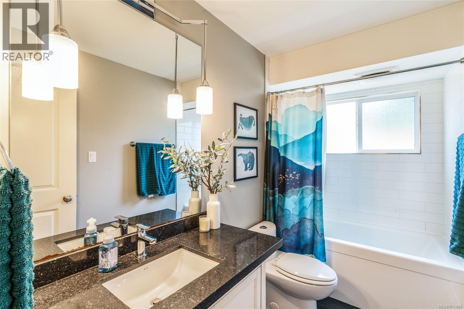 3993 Uplands Dr, Nanaimo