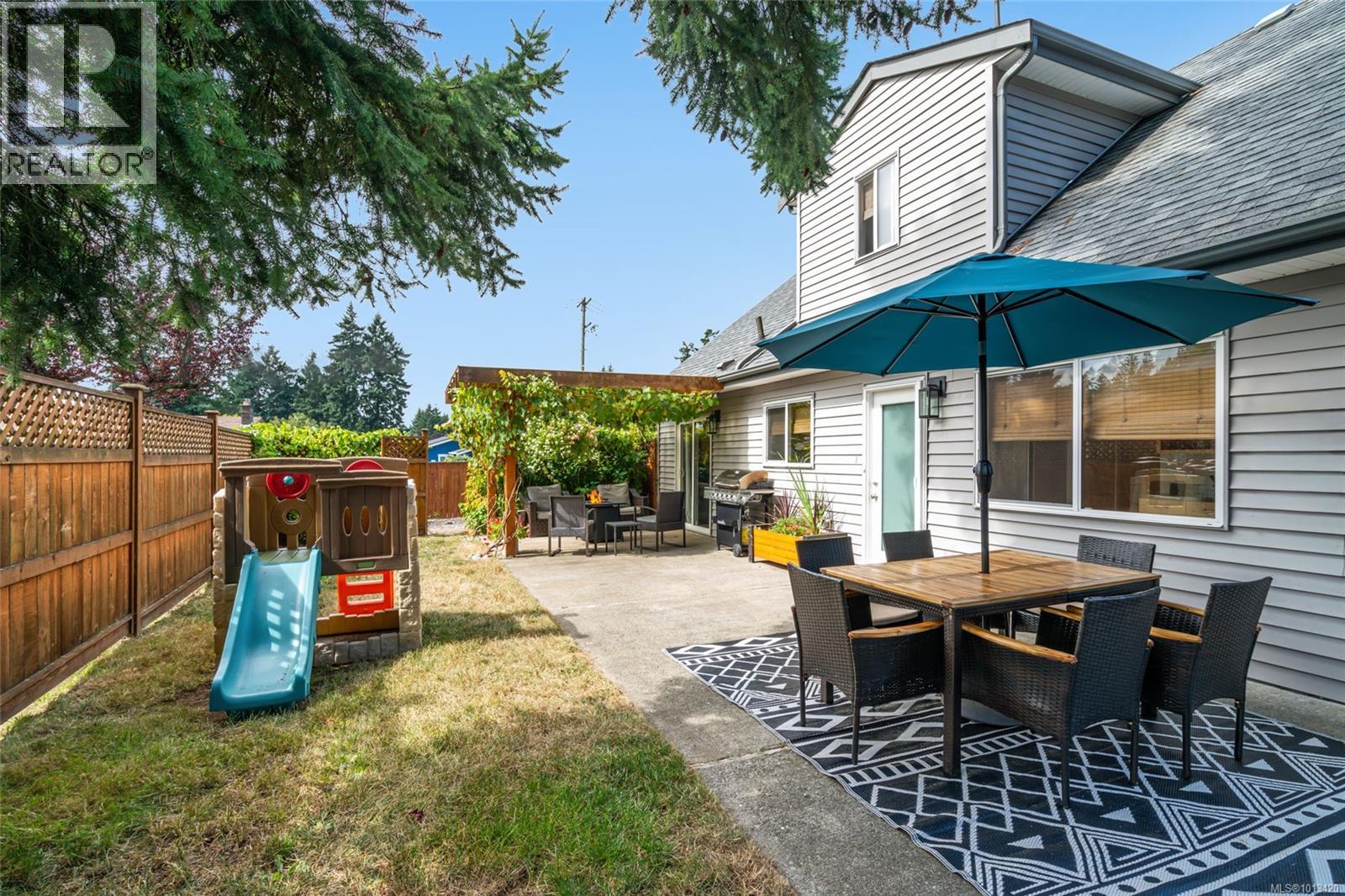 3993 Uplands Dr, Nanaimo