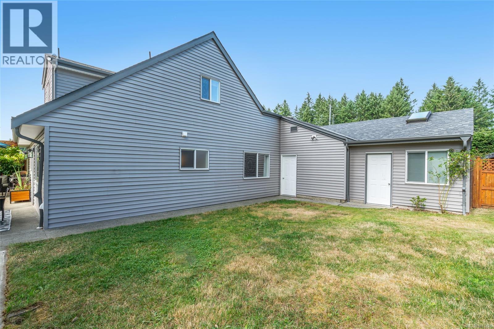 3993 Uplands Dr, Nanaimo