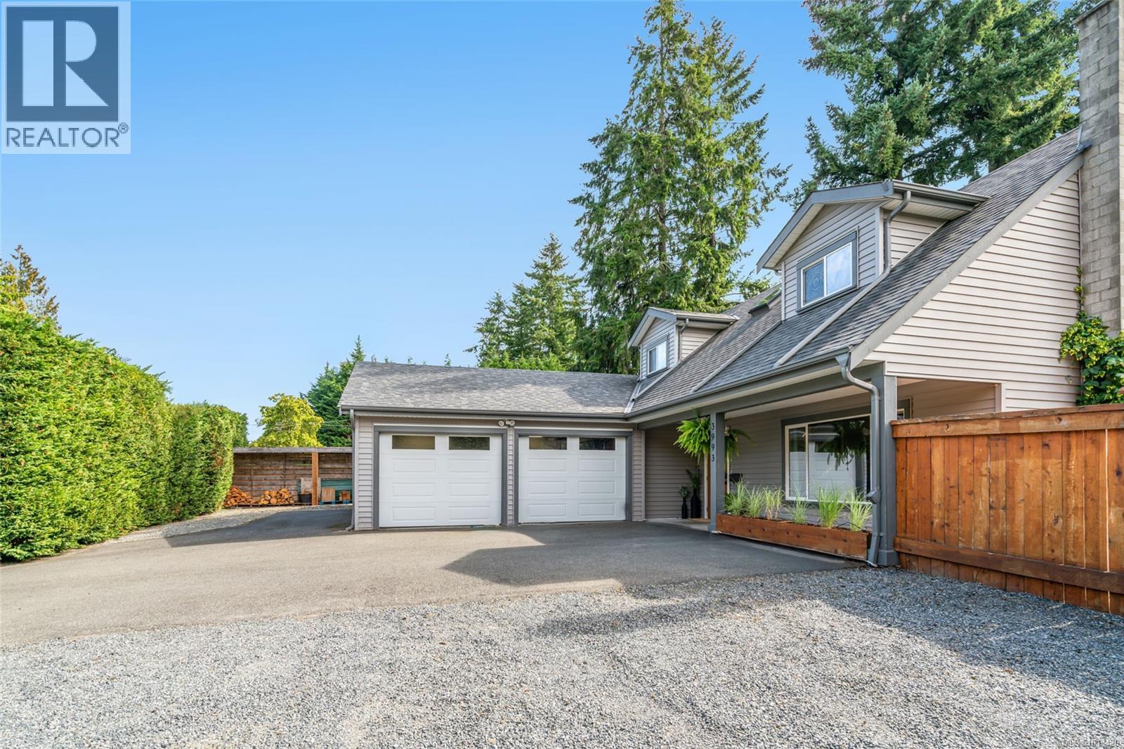 3993 Uplands Dr, Nanaimo