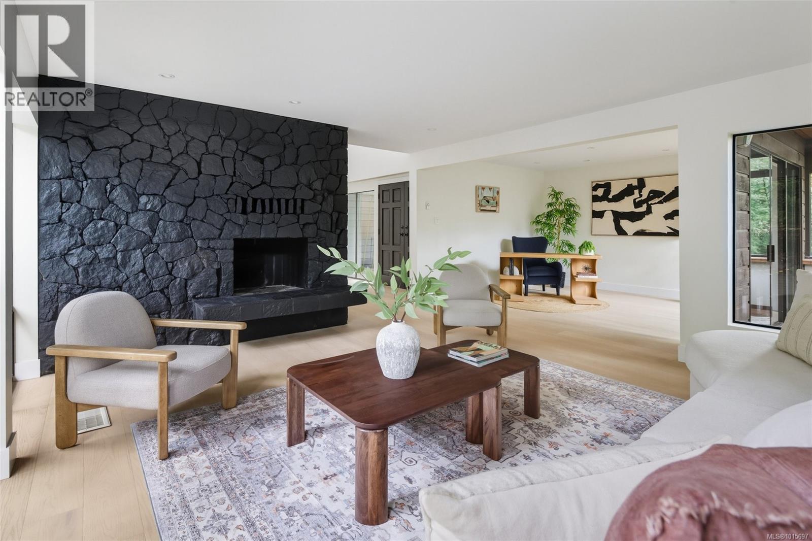  4464 Sunnywood Place, Saanich