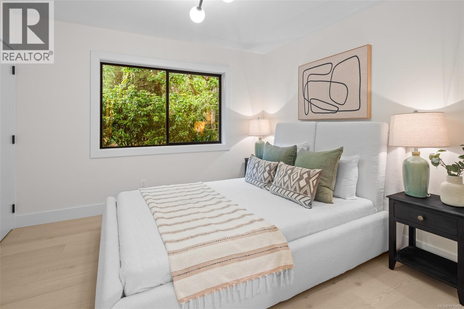  4464 Sunnywood Place, Saanich
