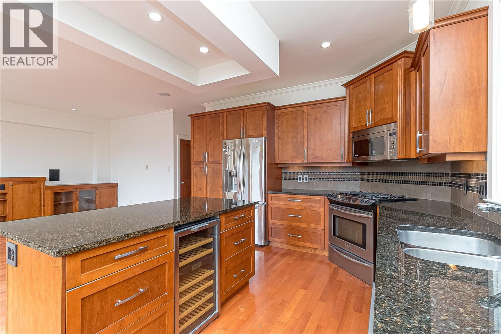 1017 Graphite Pl, Langford