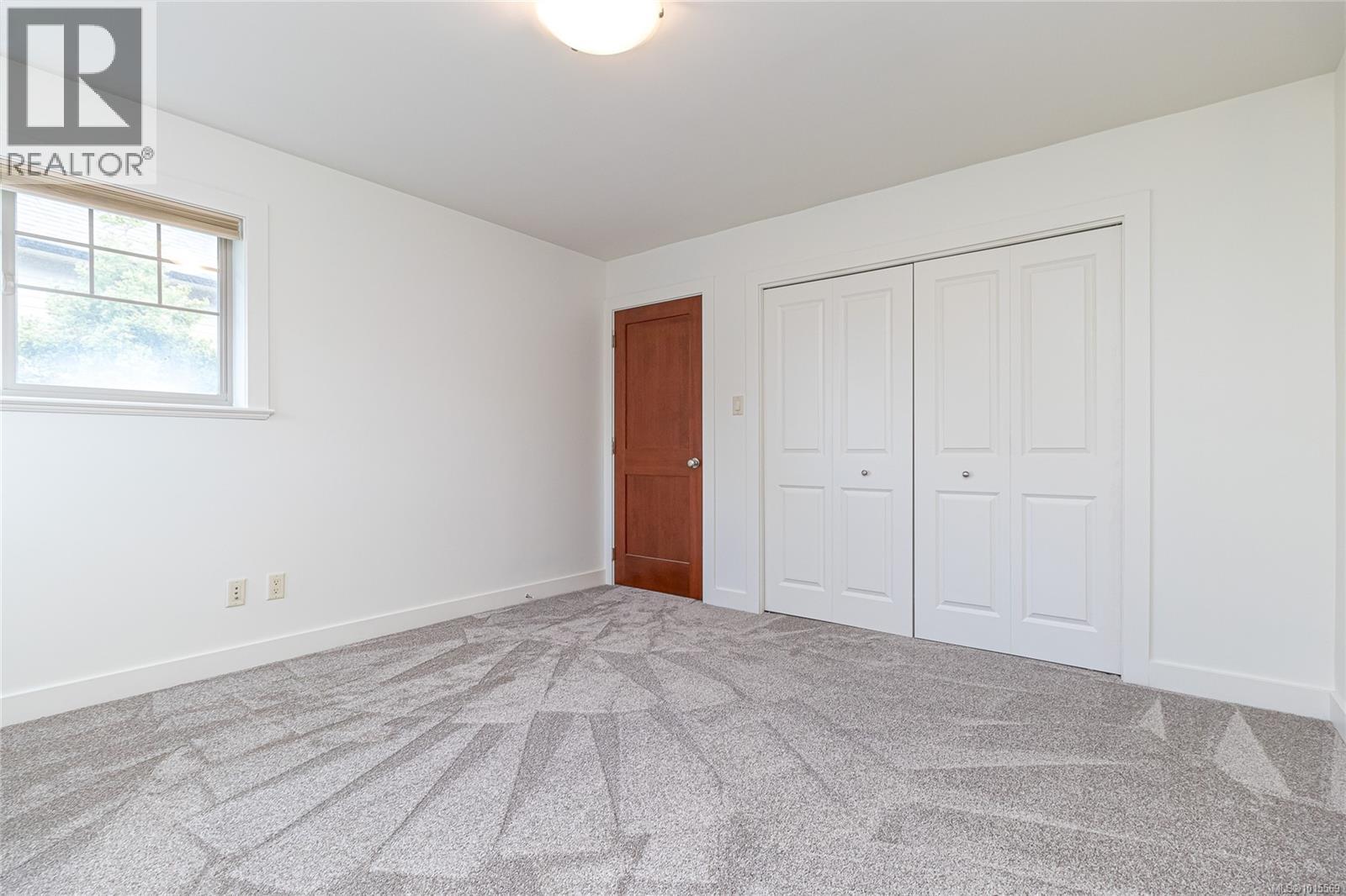 1017 Graphite Pl, Langford