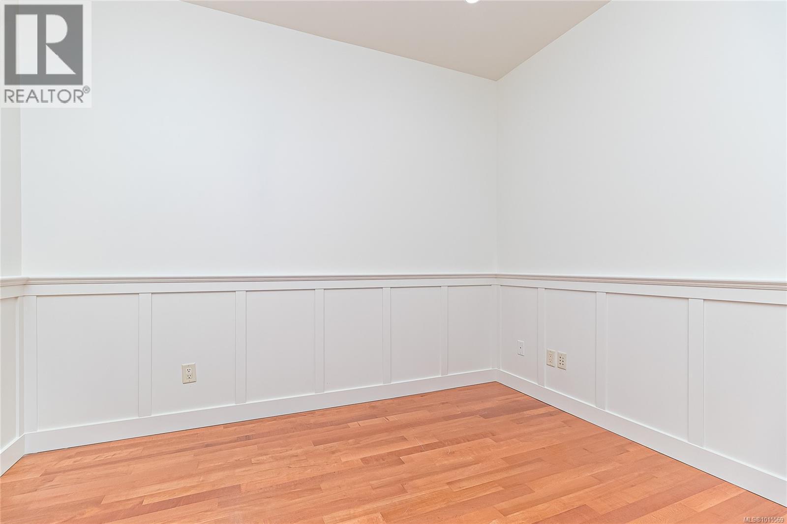 1017 Graphite Pl, Langford